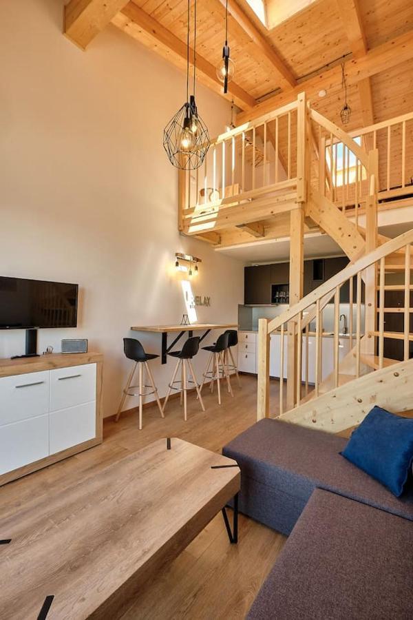 Charming And Quiet Apartment リプノ・ナト・ヴルタヴォウ エクステリア 写真