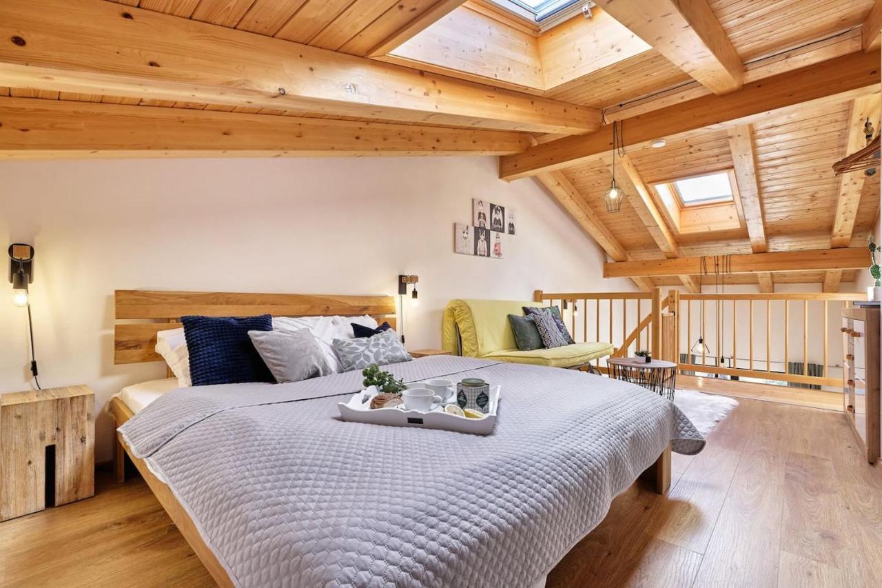 Charming And Quiet Apartment リプノ・ナト・ヴルタヴォウ エクステリア 写真
